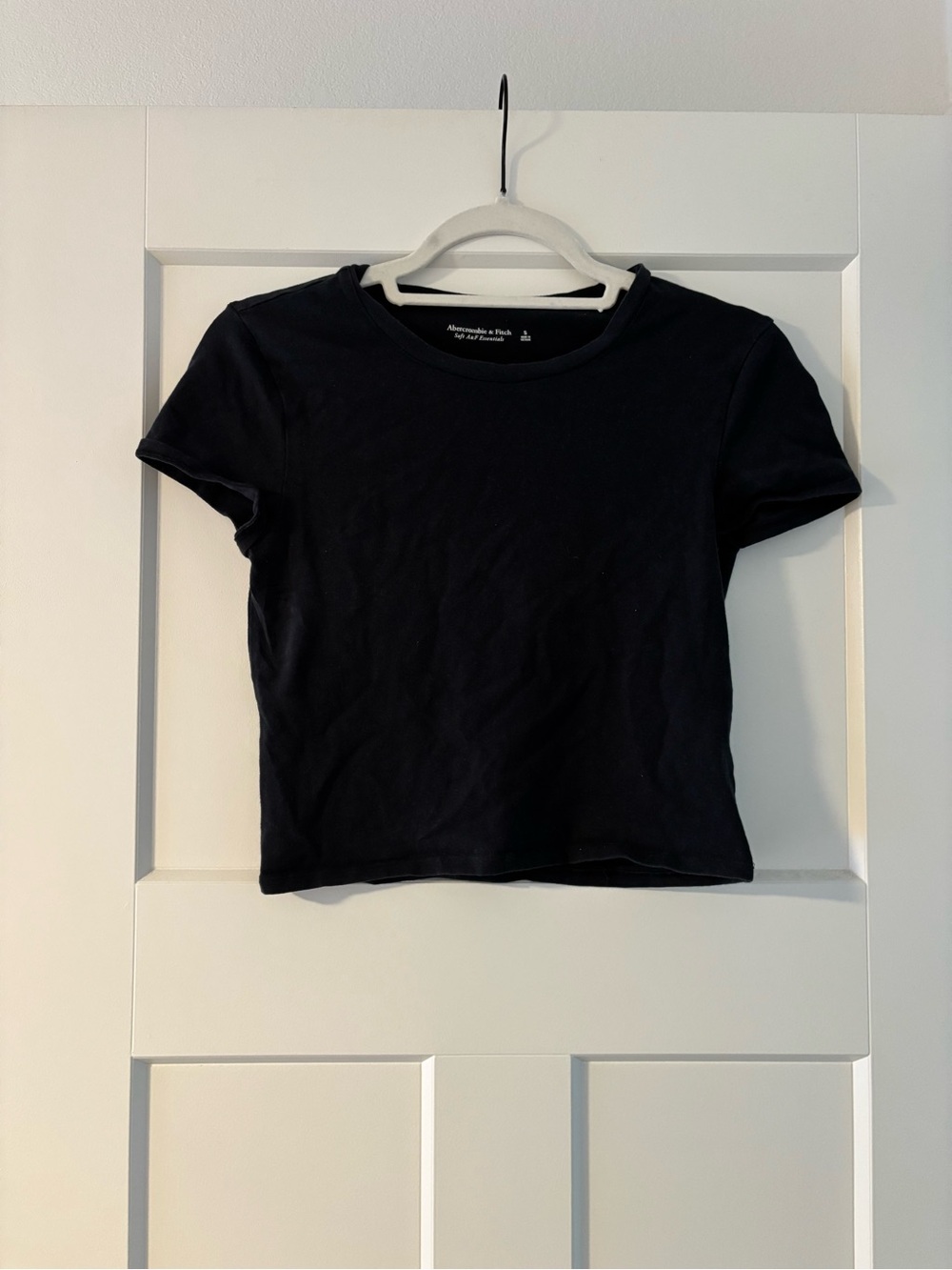 Abercrombie & Fitch Black Short-Sleeve Crop Tee